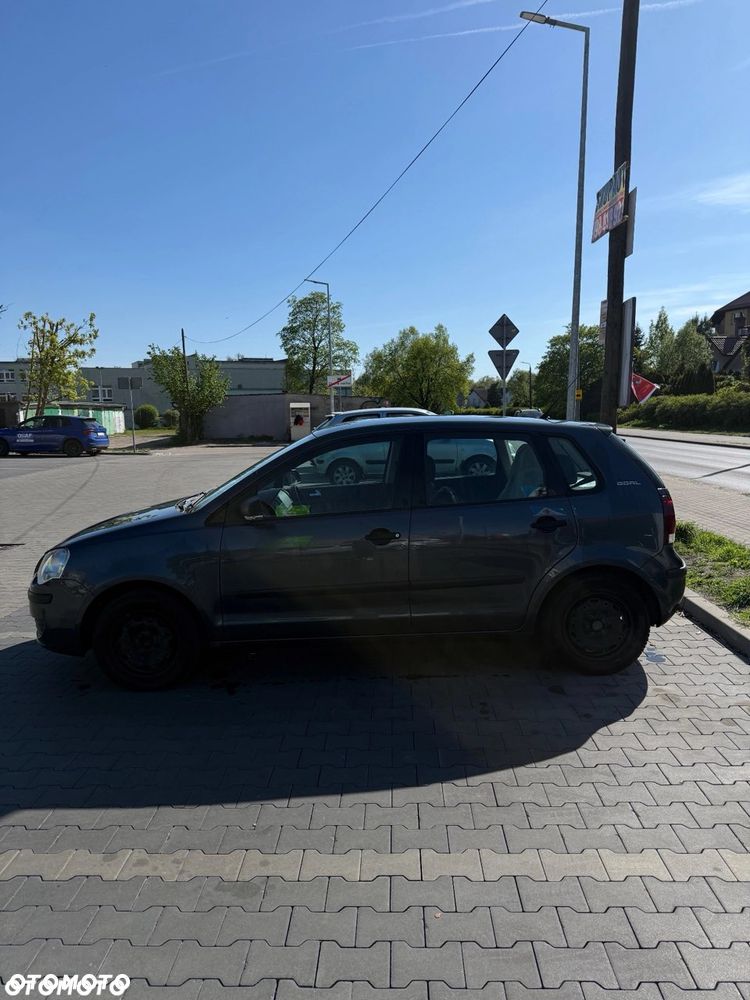 Volkswagen Polo 1.4 TDI Comfortline - 2