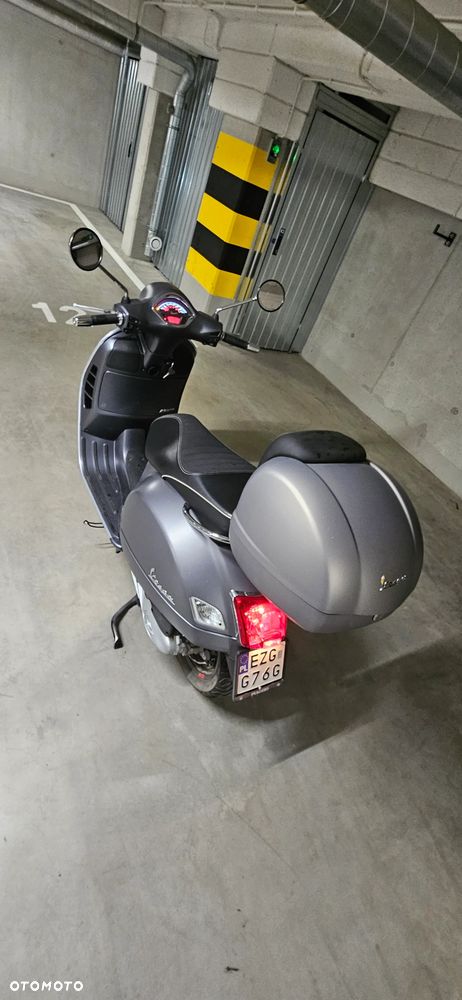 Vespa GTS - 22