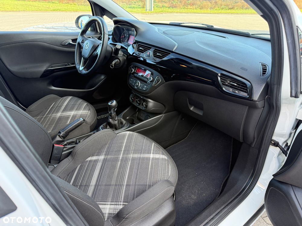 Opel Corsa 1.4 Innovation - 22