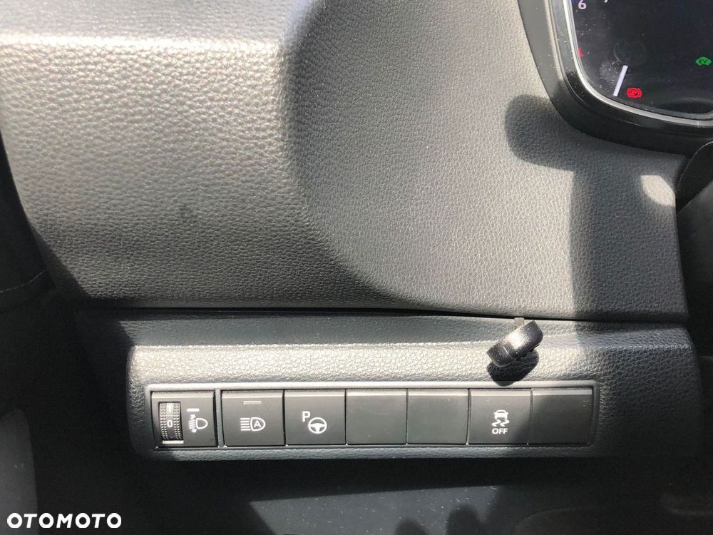 Toyota Corolla 1.8 Hybrid Comfort - 31