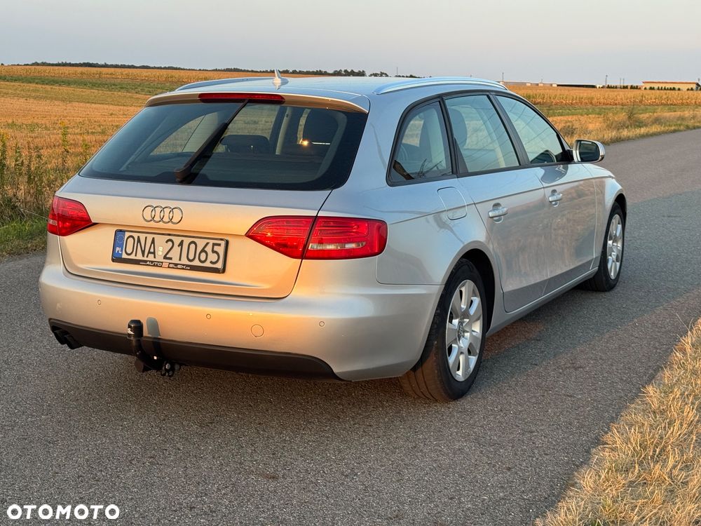 Audi A4 Avant 2.0 TDI ultra - 5