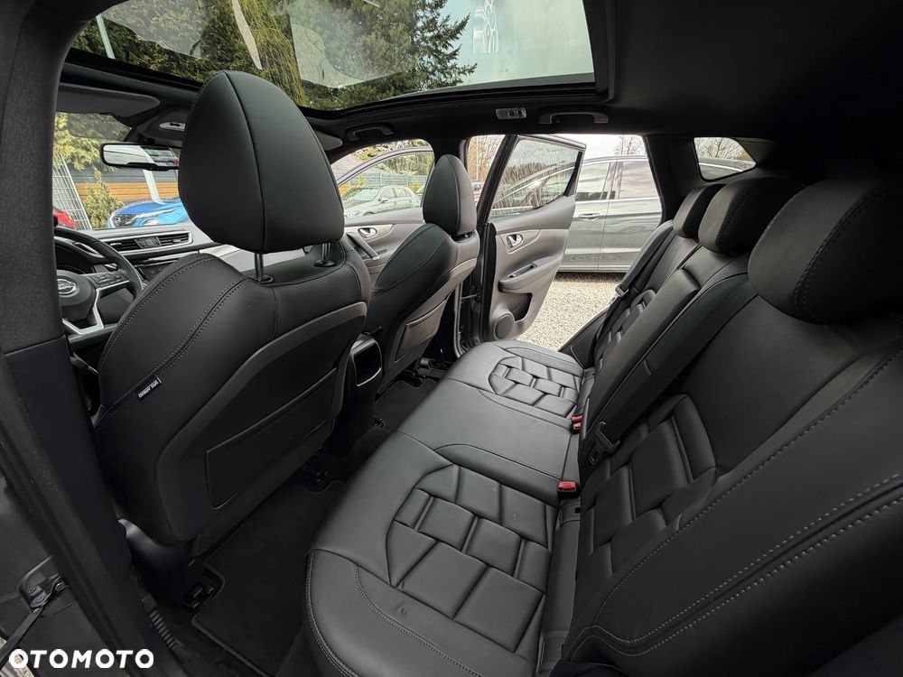 Nissan Qashqai 1.3 DIG-T Tekna+ - 20