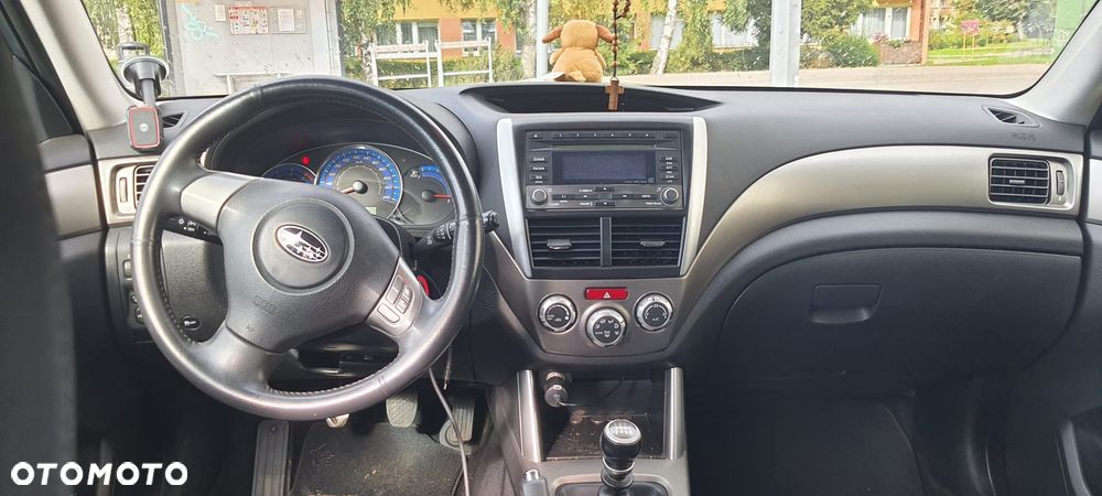 Subaru Forester 2.0D VR 000 - 8