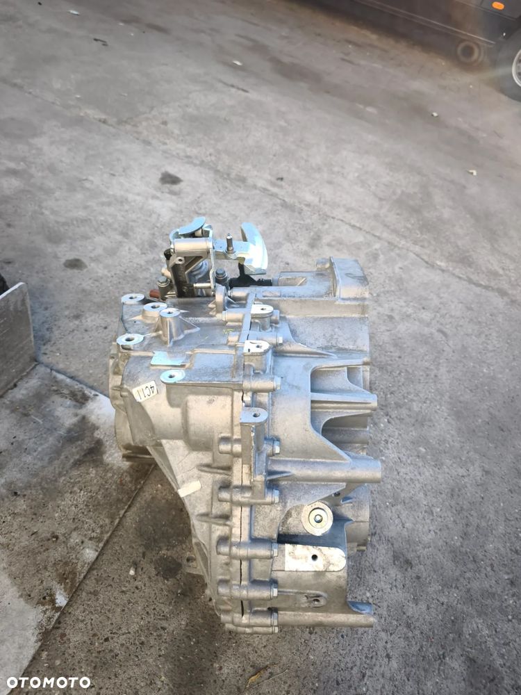 Skrzynia biegów VW CRAFTER II 2.0TDI FM6AX002 VLE - 2