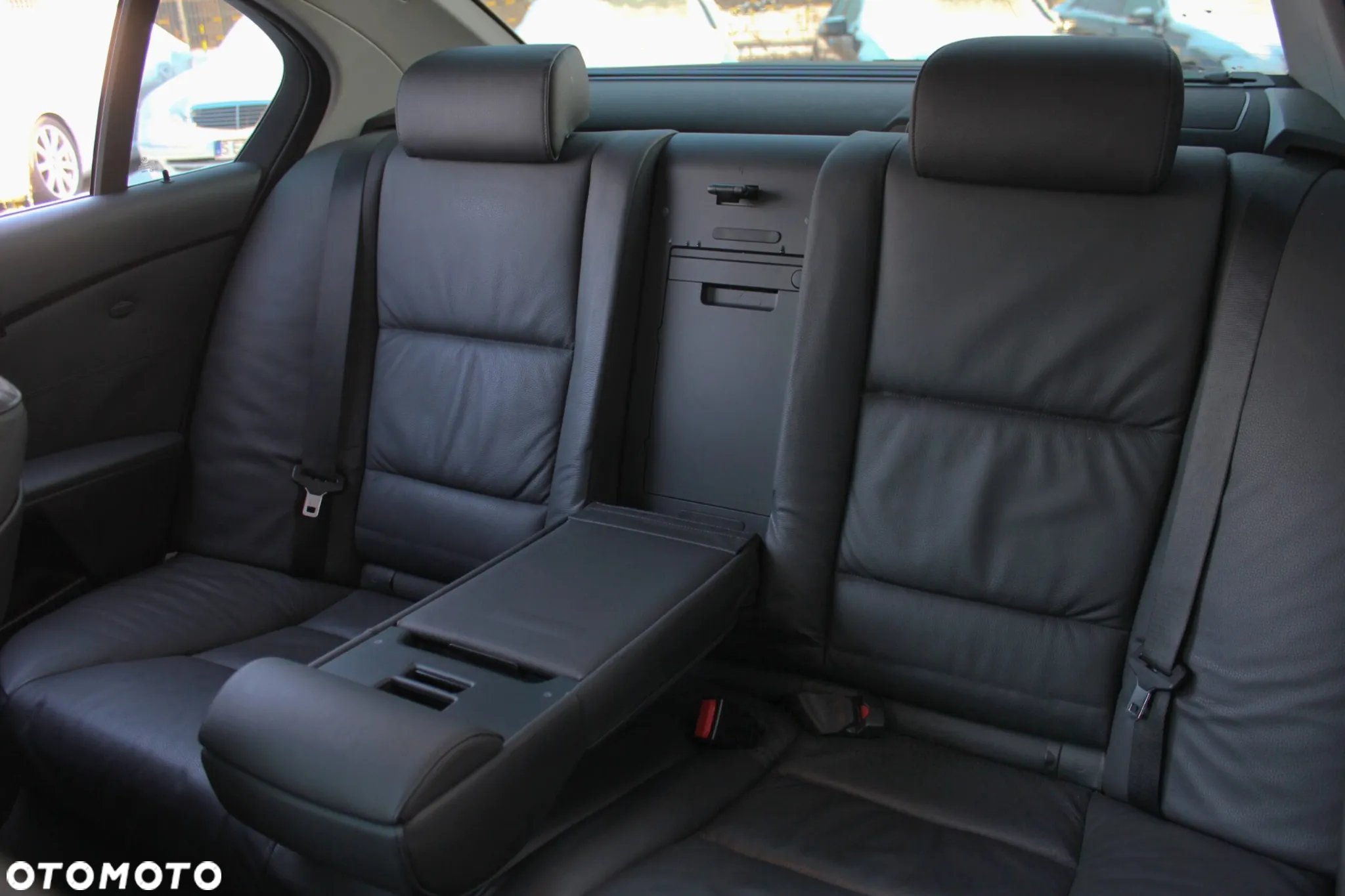 BMW Seria 5 525i - 7