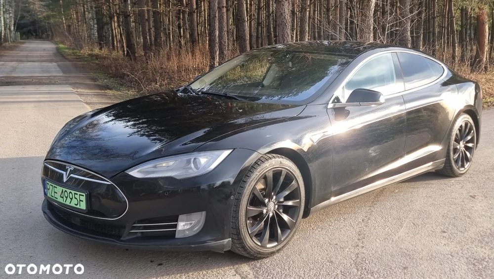 Tesla Model S 85D Allradantrieb - 7