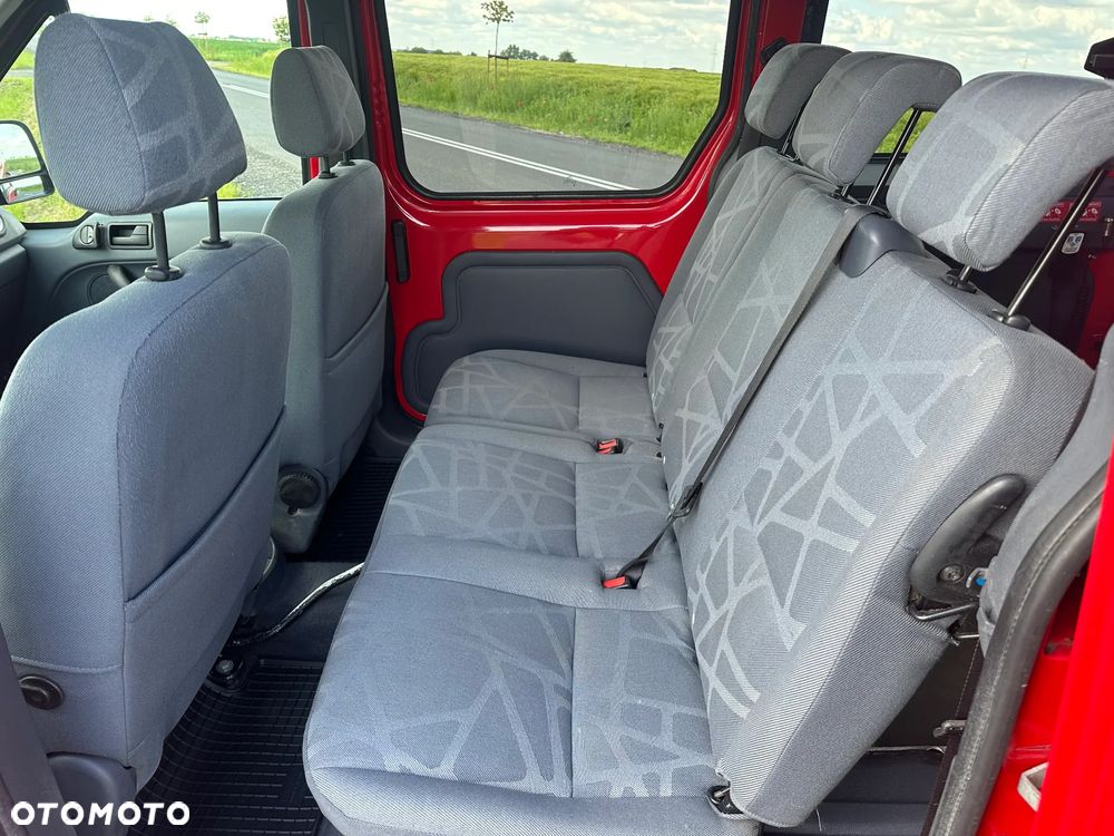 Ford Tourneo Connect - 10