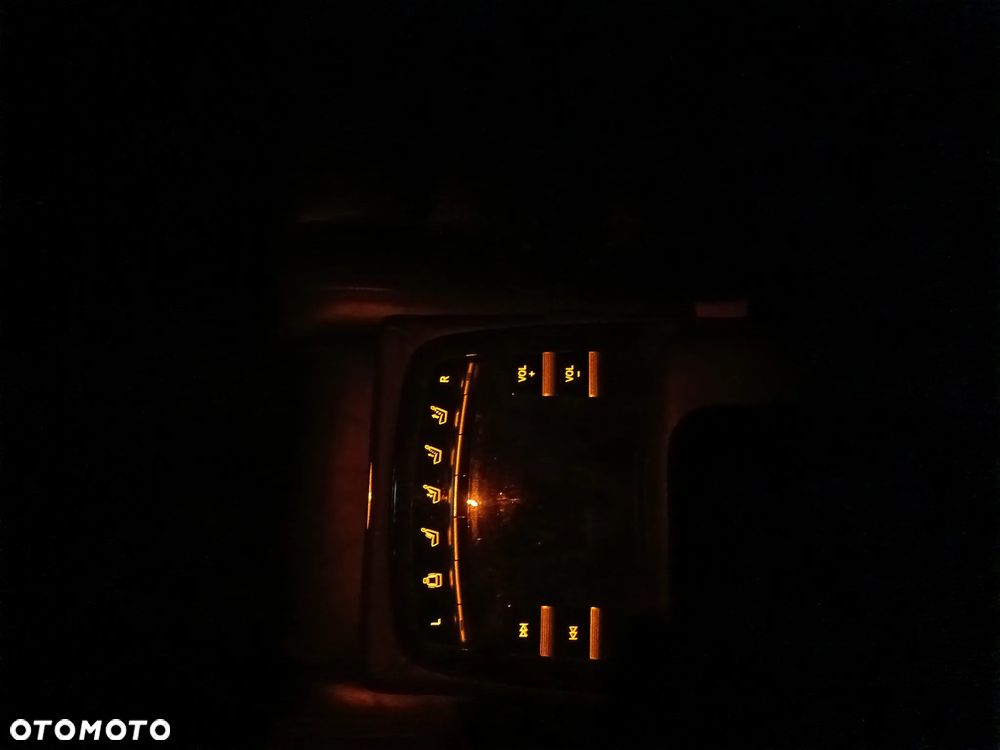 Mercedes-Benz Klasa S 400 7G-TRONIC - 28