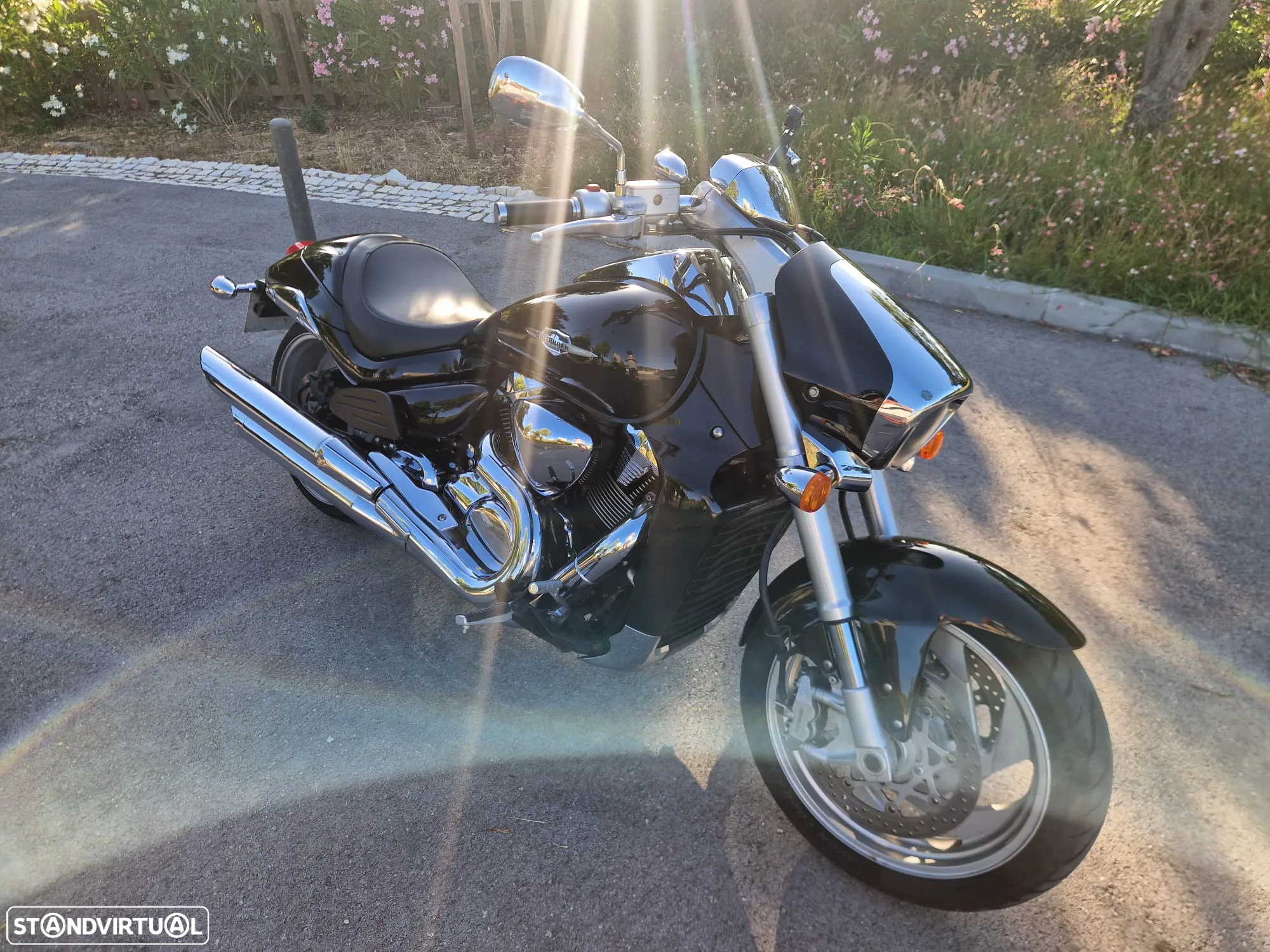 Suzuki Intruder 1800  Possível Financiamento - 8