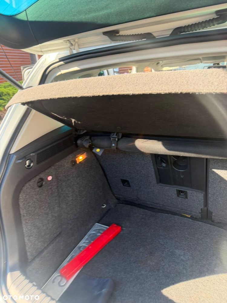 Volkswagen Tiguan - 8