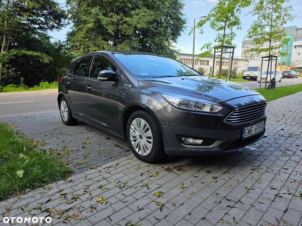 Ford Focus 1.6 SYNC Edition - 3