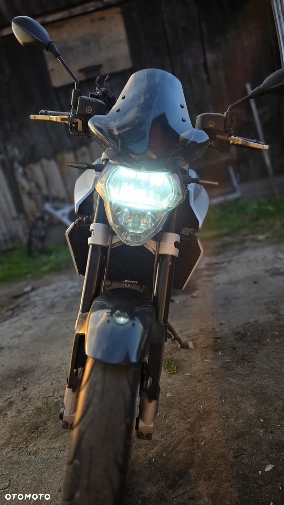 Aprilia Shiver - 5