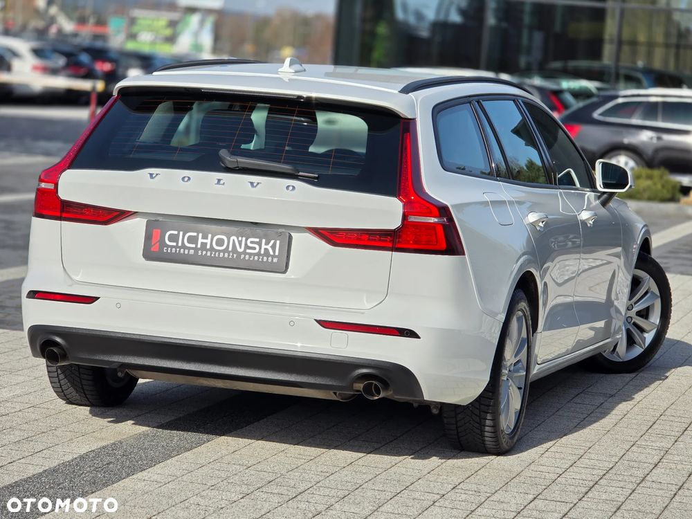 Volvo V60 B3 B Momentum Pro - 9