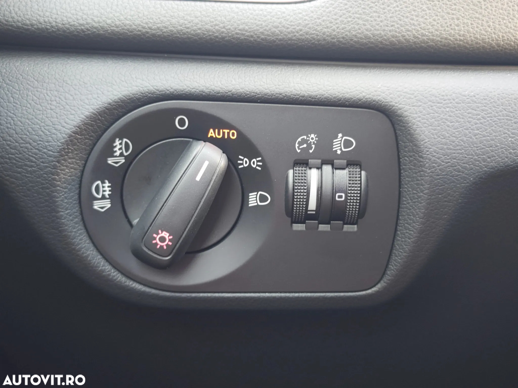 Audi Q3 2.0 TDI Quattro S tronic - 23