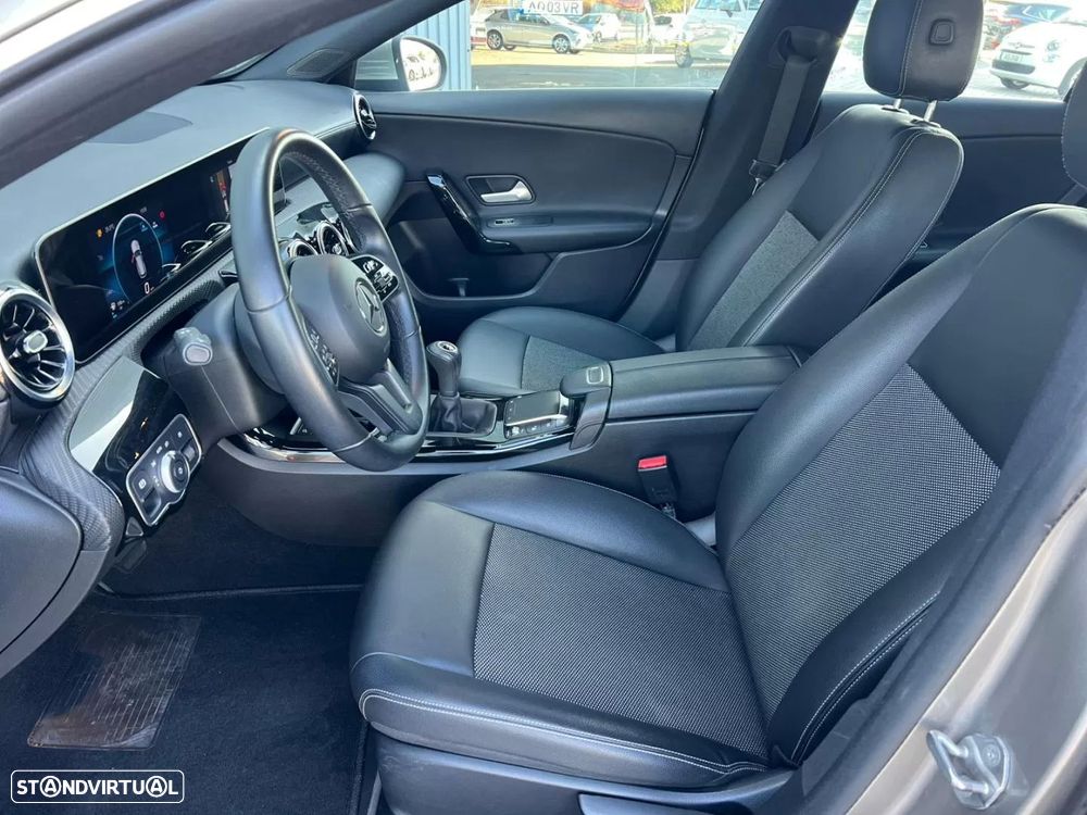 Mercedes-Benz CLA 180 d Shooting Brake Style - 12