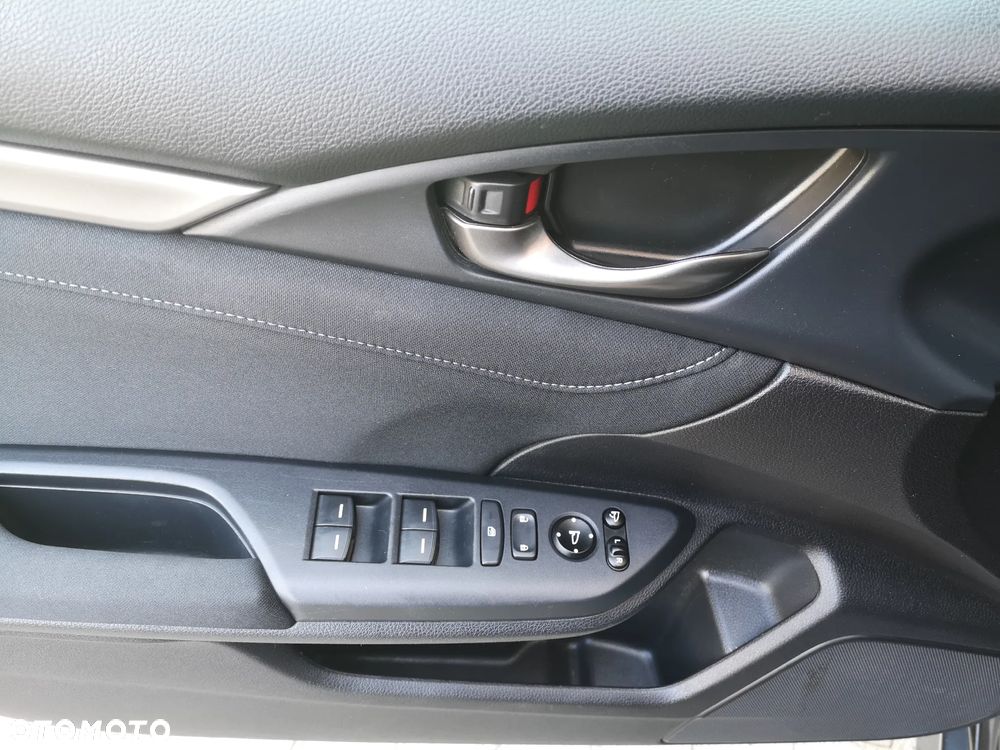 Honda Civic 1.0 T Elegance (Navi) - 21