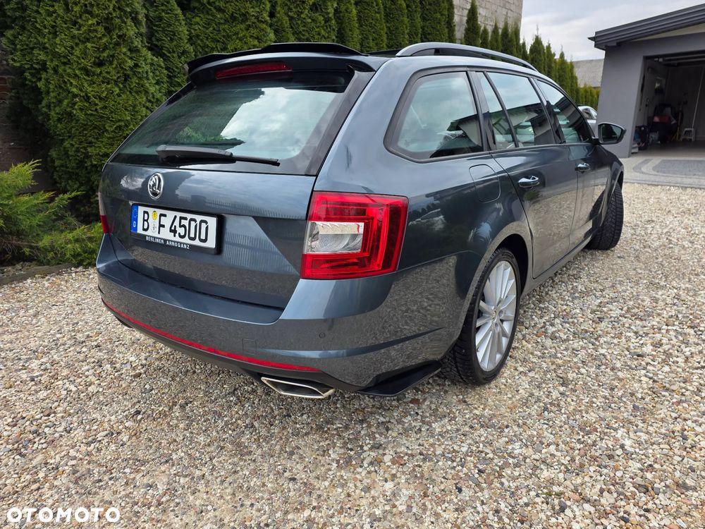 Skoda Octavia 2.0 TDI (Green tec) DSG RS - 11