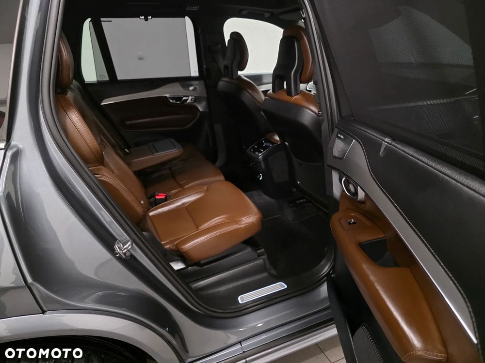 Volvo XC 90 B5 D AWD Geartronic Inscription - 32