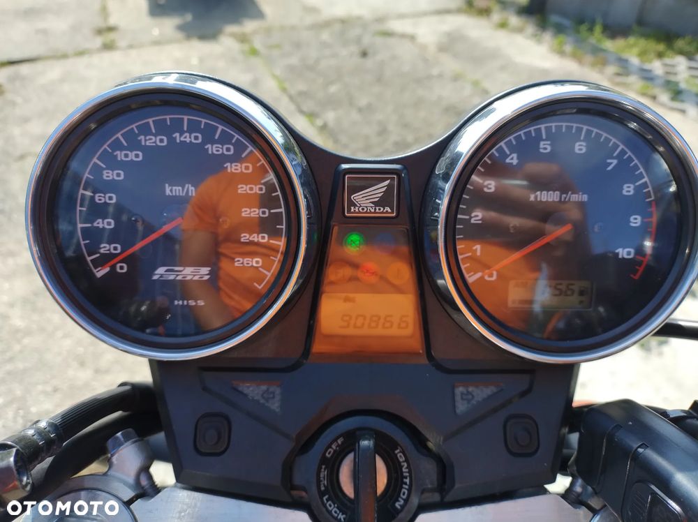 Honda CB - 10