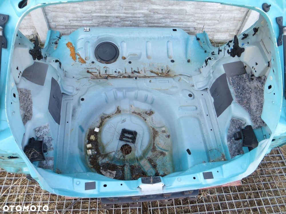 CITROEN C4 CACTUS WANNA PAS TYLNY BŁOTNIK 13- - 2