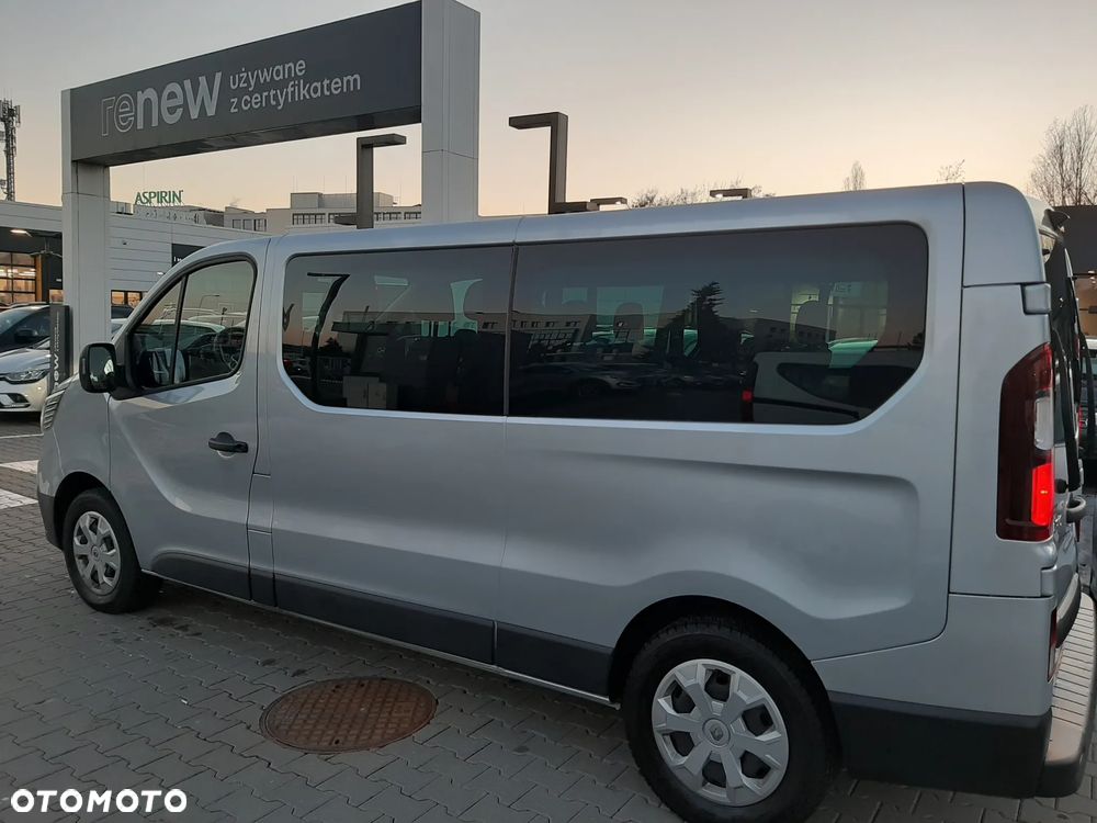Renault Trafic 2.0 dCi EDC - 21