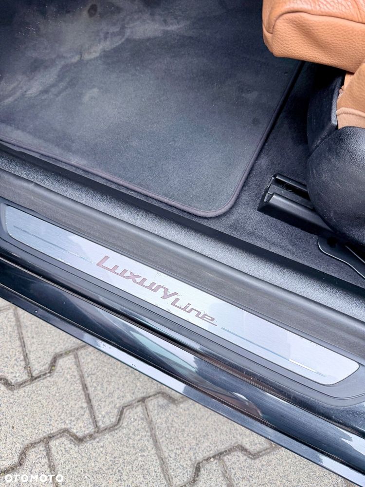 BMW Seria 5 525d Luxury Line - 21