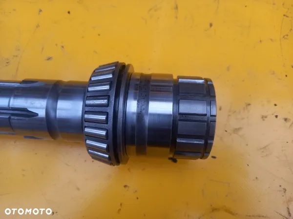 Wałek główny skrzyni biegów Heavy Duty Dynashift Massey Ferguson 6180 - 2