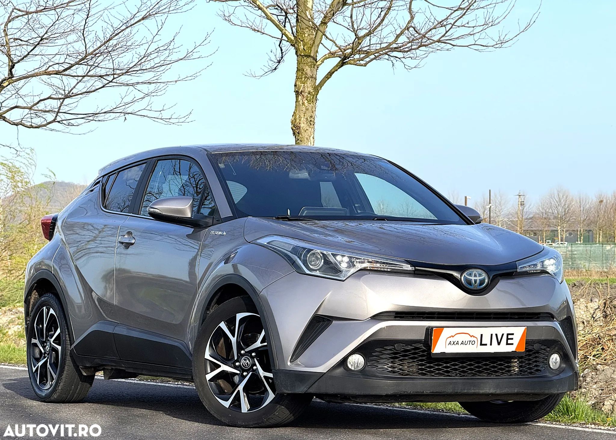Toyota C-HR Hybrid Business-Edition - 1
