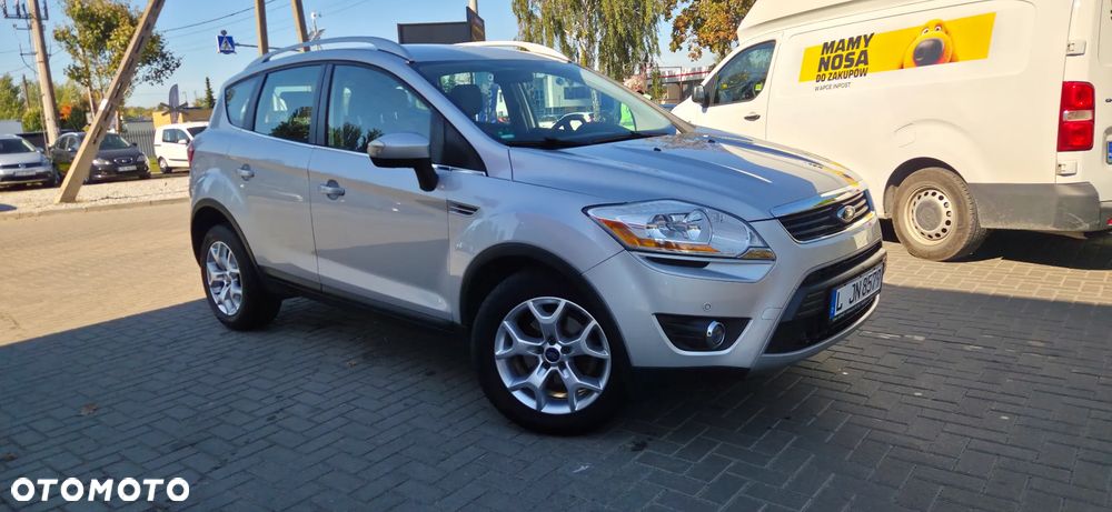 Ford Kuga 2.0 TDCi 2x4 Titanium - 19