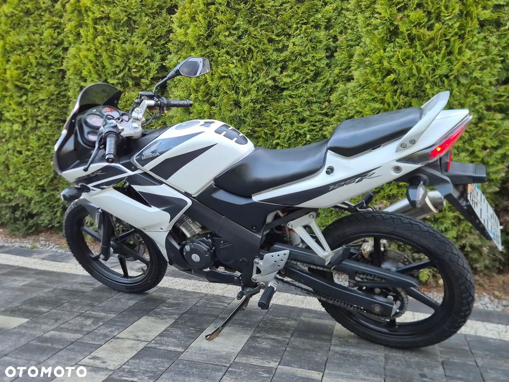Honda CBR - 6