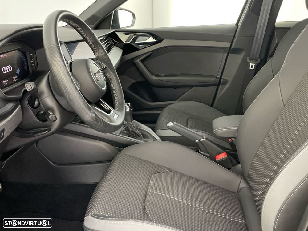 Audi A1 Sportback 30 TFSI Advanced S tronic - 3