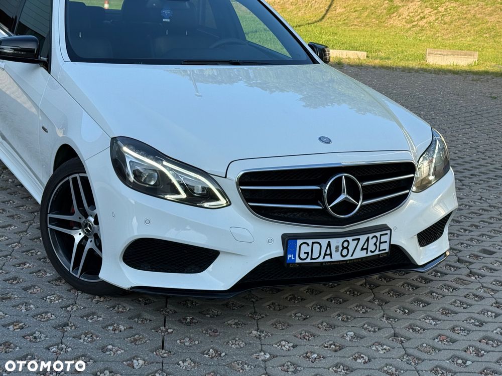 Mercedes-Benz Klasa E 220 BlueTEC 4Matic 7G-TRONIC Edition - 1