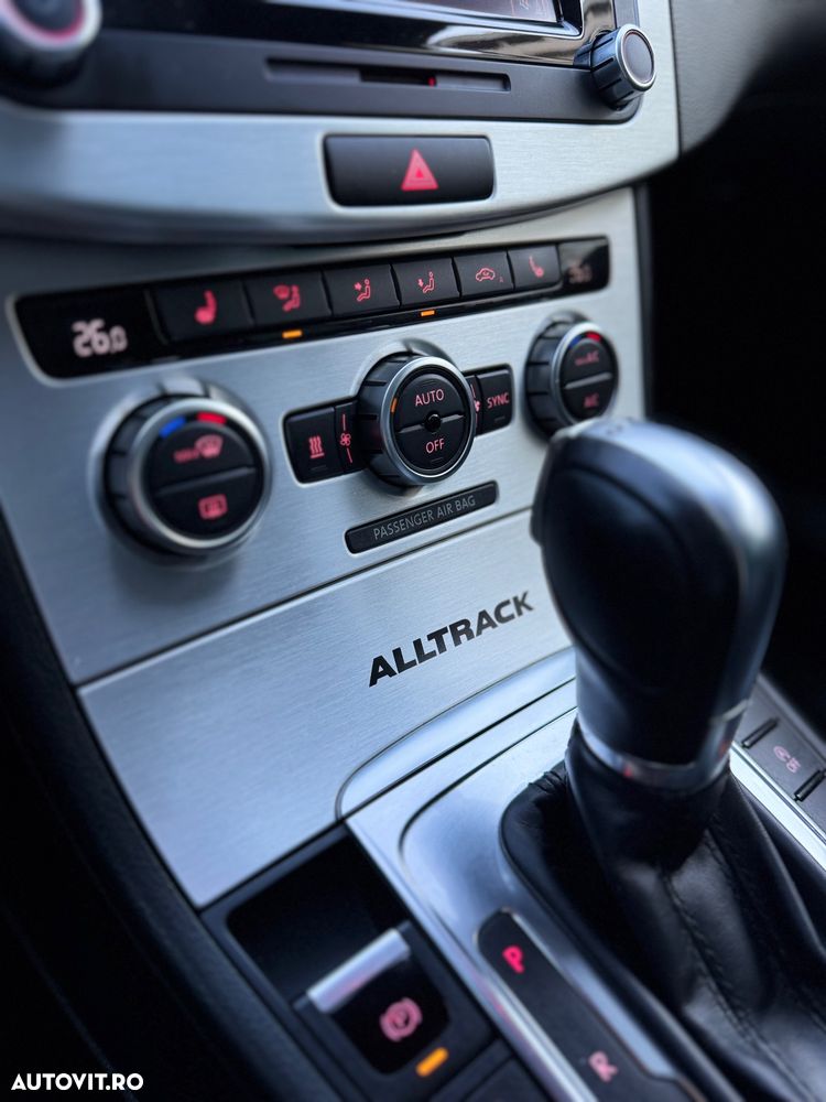 Volkswagen Passat Alltrack - 23