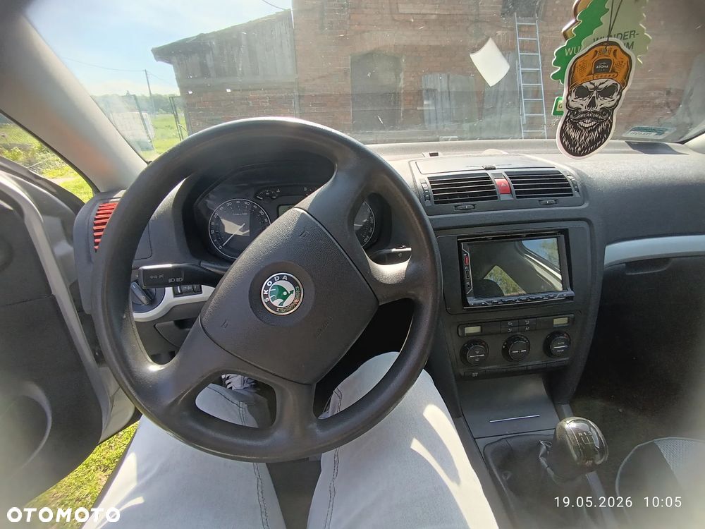 Skoda Octavia 1.6 FSI Classic - 13