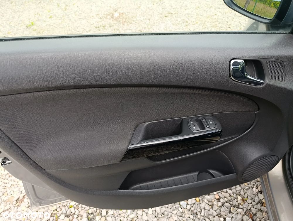 Opel Corsa - 21