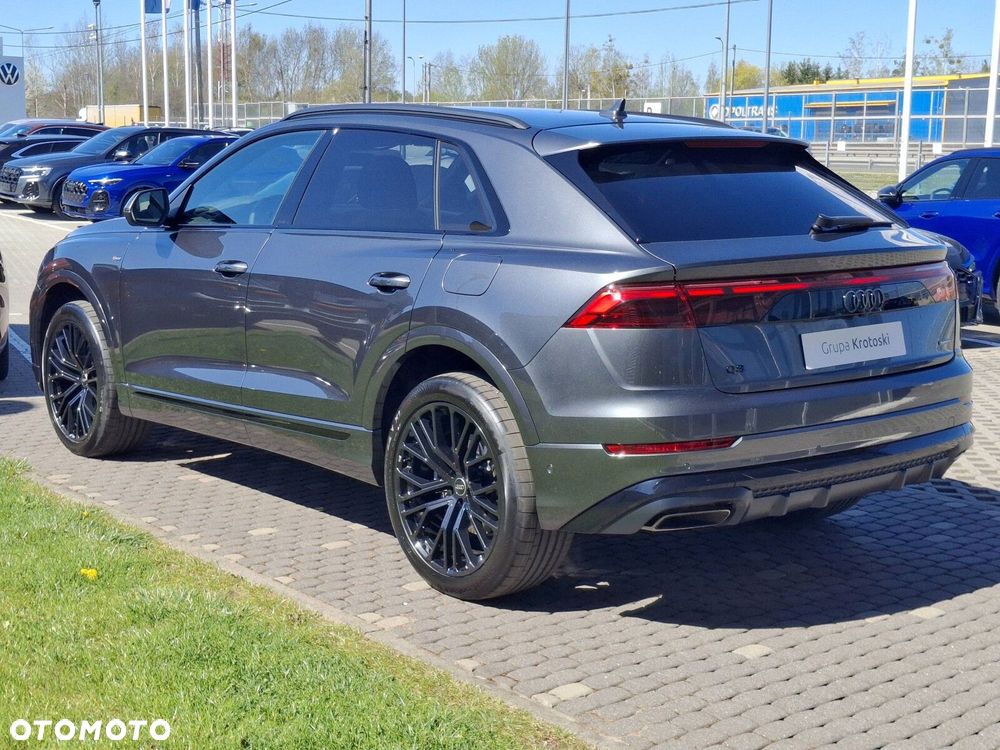 Audi Q8 - 4