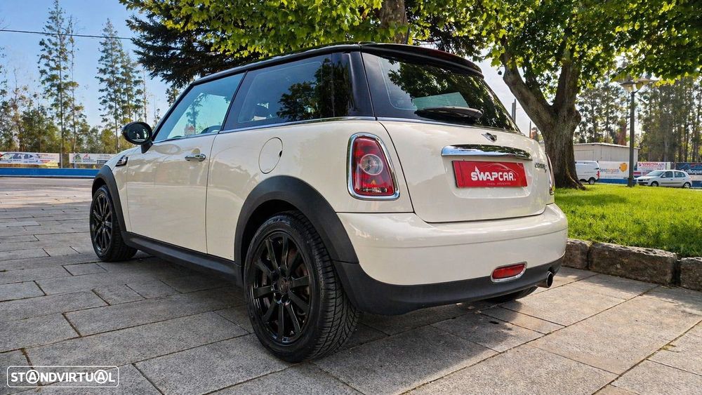 MINI 3 Portas Cooper D - 6