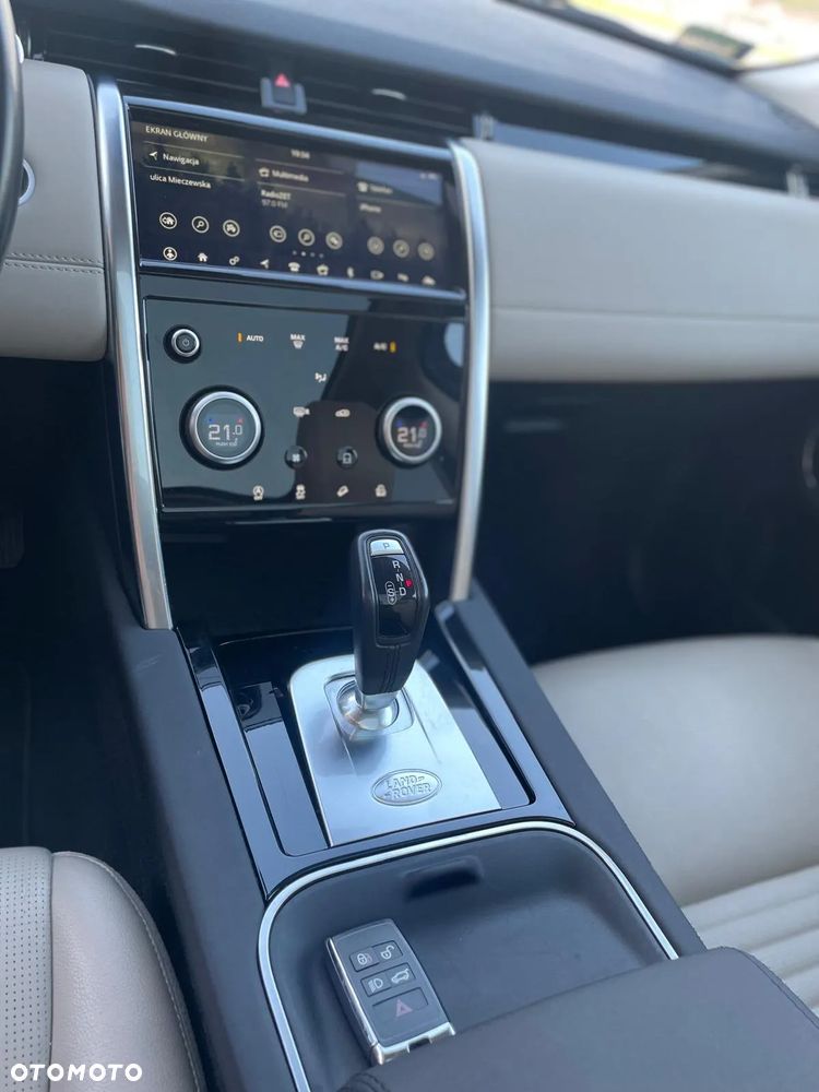 Land Rover Discovery Sport ver-2-0-p200-mhev-hse - 28