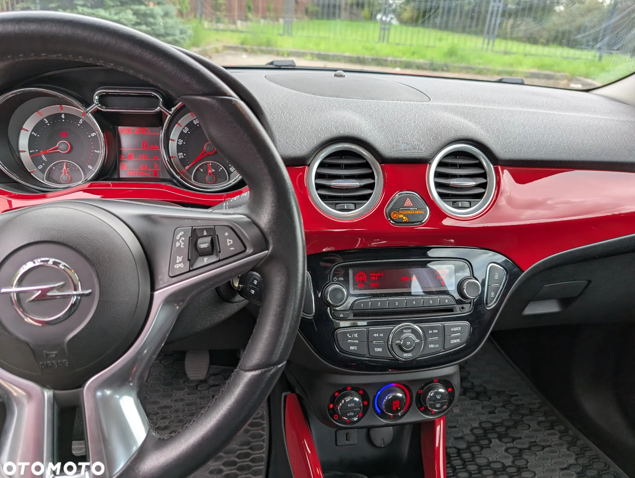Opel Adam 1.4 Glam - 10