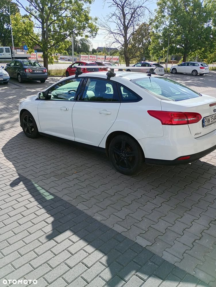 Ford Focus 1.5 TDCi Trend - 4