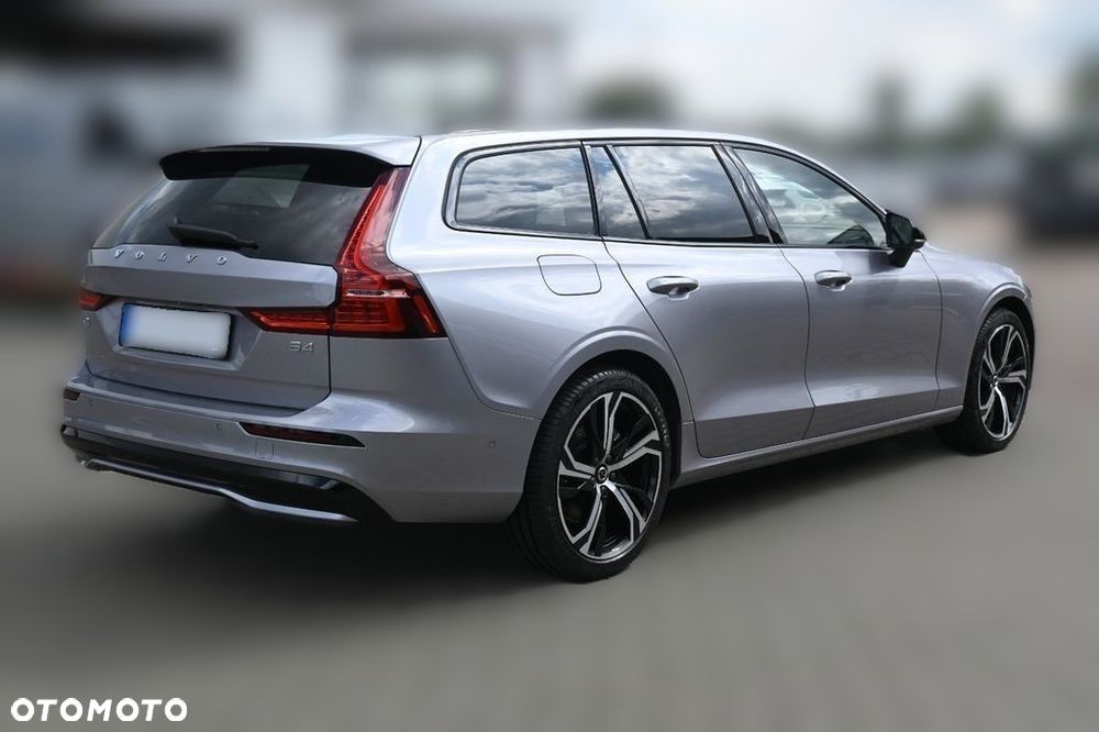 Volvo V60 B4 B Plus Dark - 5