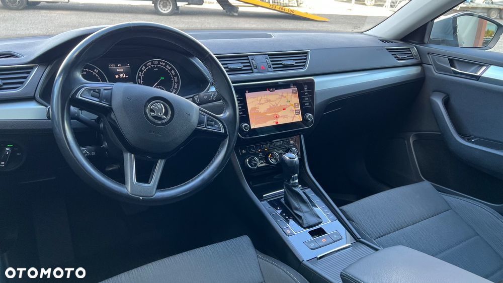 Skoda Superb 2.0 TDI Ambition DSG - 15