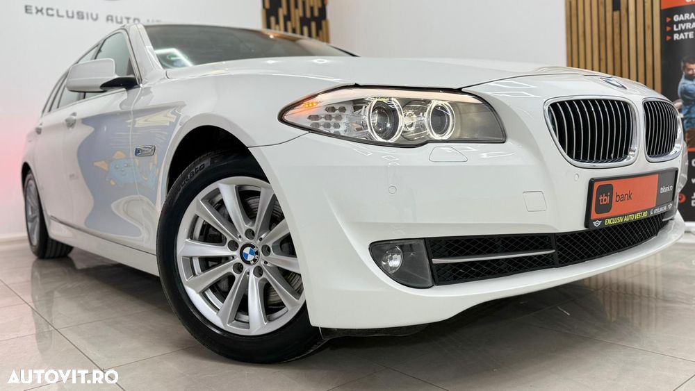 BMW Seria 5 528i Aut. Luxury Line - 10