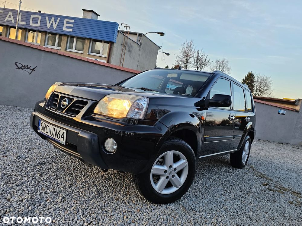 Nissan X-Trail 2.0 4x2 Comfort - 31