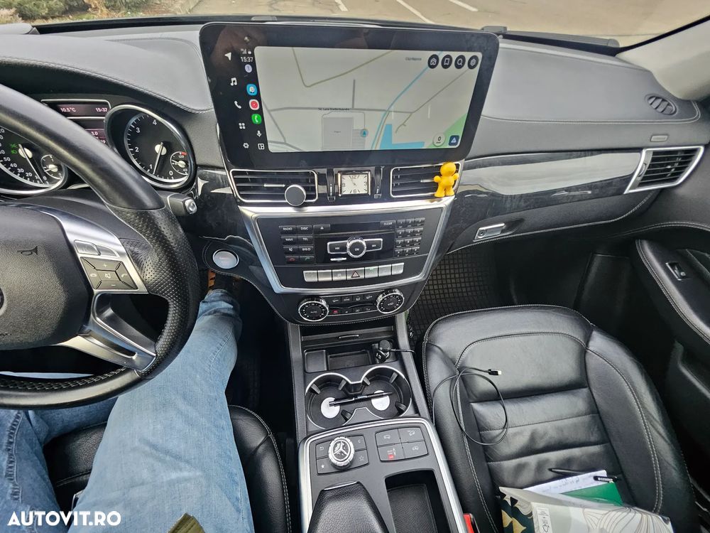 Mercedes-Benz ML - 22