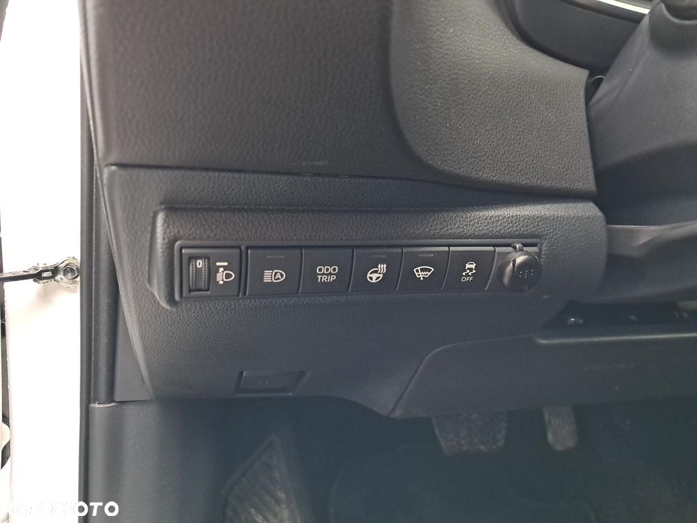 Toyota Corolla 1.8 Hybrid Comfort - 12
