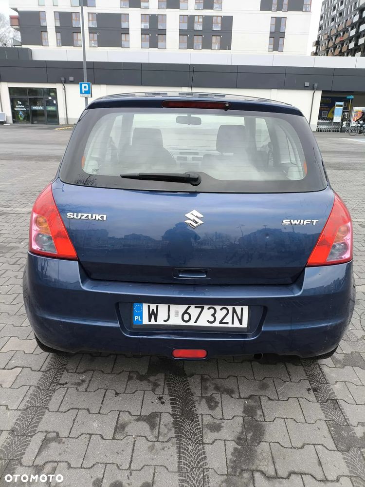 Suzuki Swift - 5