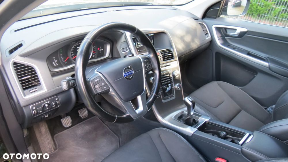 Volvo XC 60 D4 Drive-E Momentum - 15