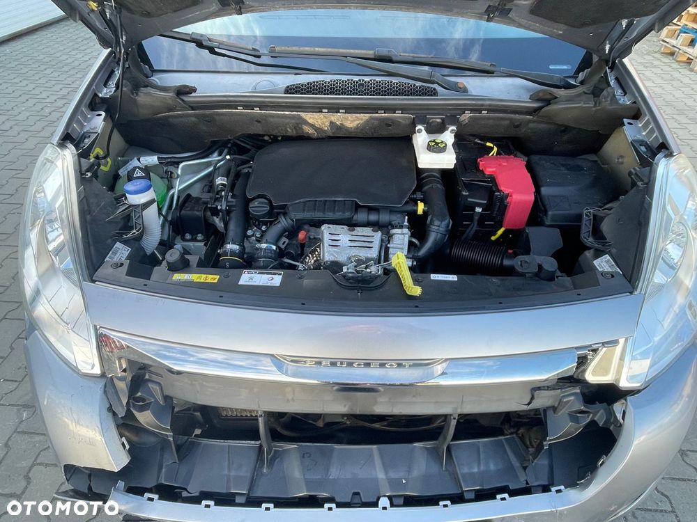 Peugeot Partner 110 Stop&Start Allure - 17