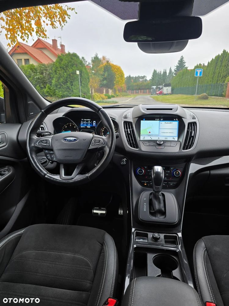 Ford Kuga 2.0 TDCi AWD ST-Line - 27